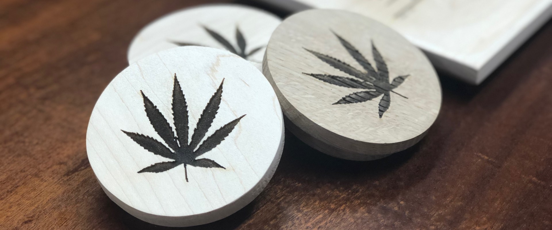 Can cannabis accessories be visible from outside the store?